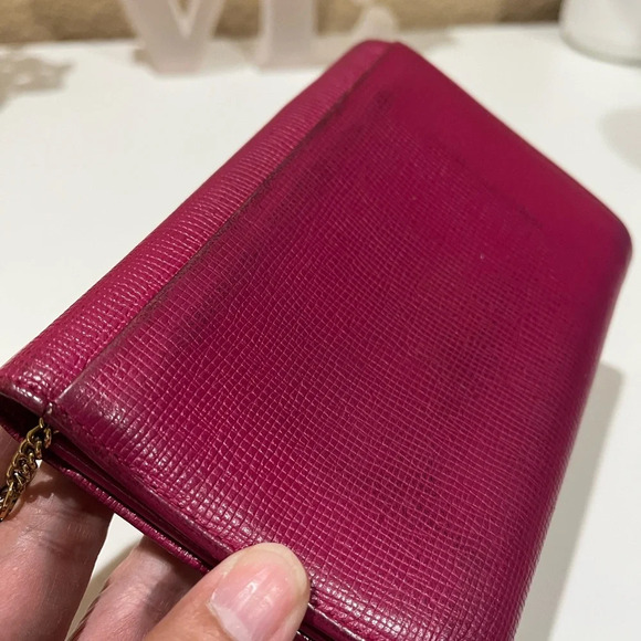 MCM DARK PINK TRIFOLD WALLET WITH MCM CHARM - Picture 15 of 15